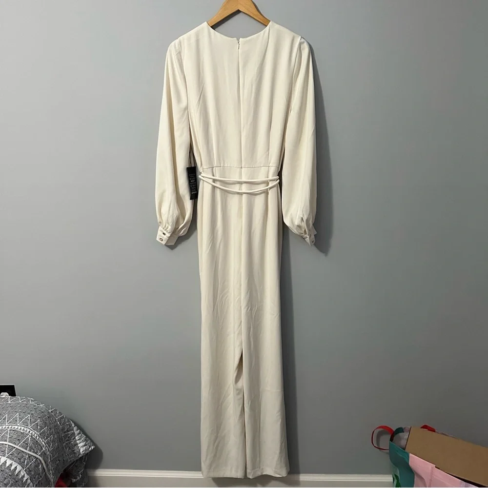 WHBM Long Sleeve Crepe Jumpsuit Ivory Wide-Leg Elegant Quiet Luxury NWT Sz 10 - Picture 3 of 13